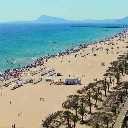 Deluxe A 50m De Playa - Aire Wifi Parking * Gandía